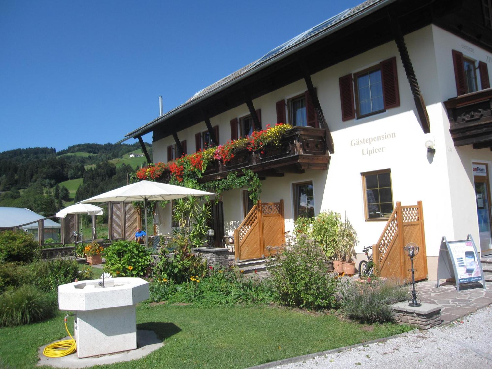 Pension Lipicer Kotschach-Mauthen Exterior photo